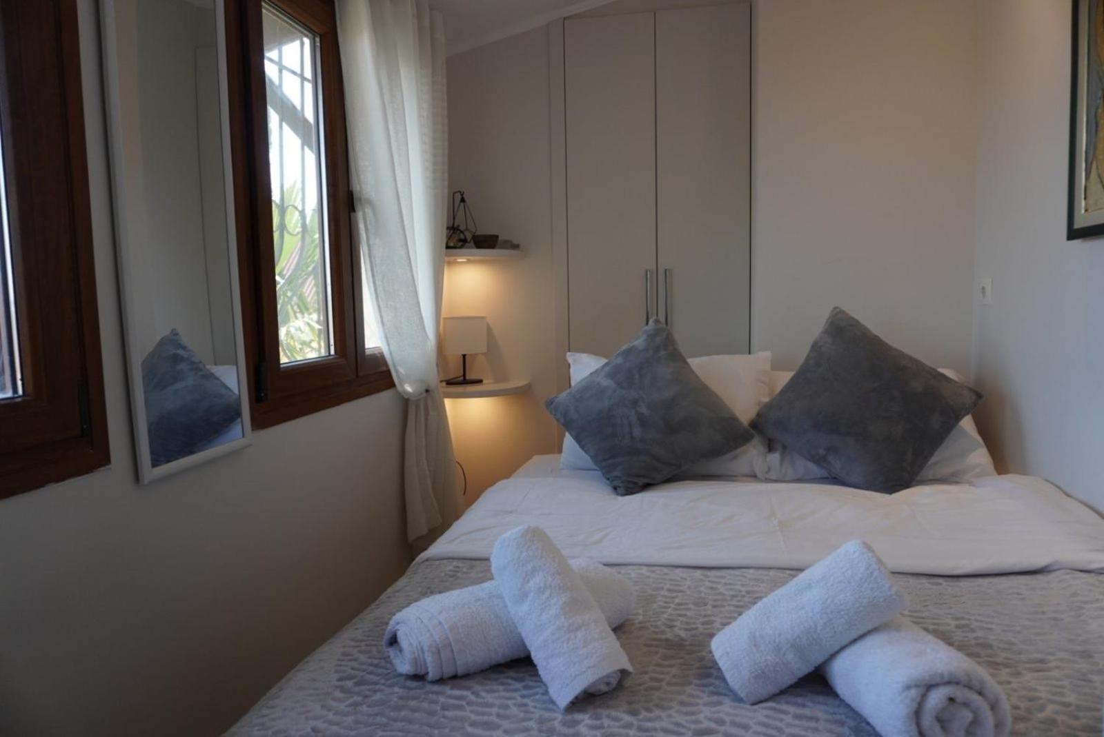 Villa Vaso With Jacuzzi Epanomi Zewnętrze zdjęcie